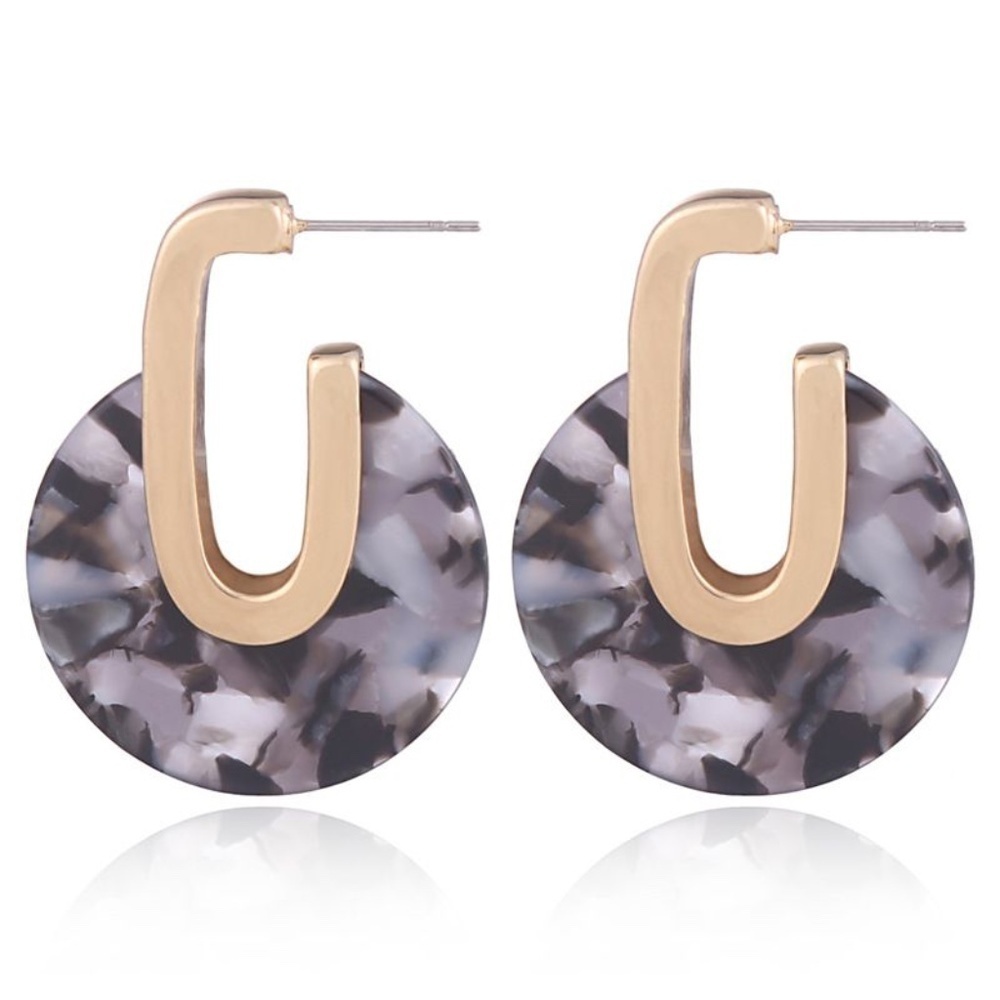 *AIDA* Black x Gold Fashion Acrylic Earrings